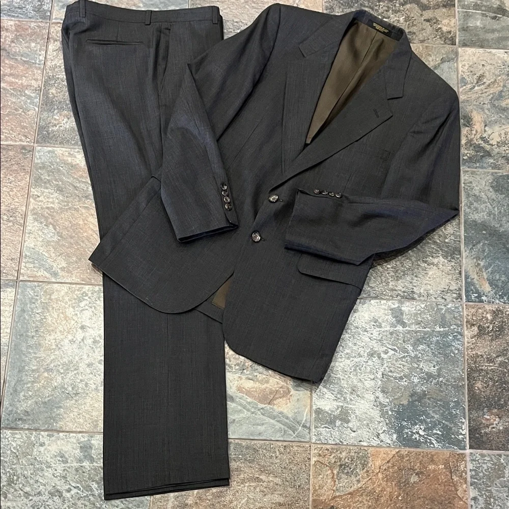 Evan Picone Dark Gray Suit